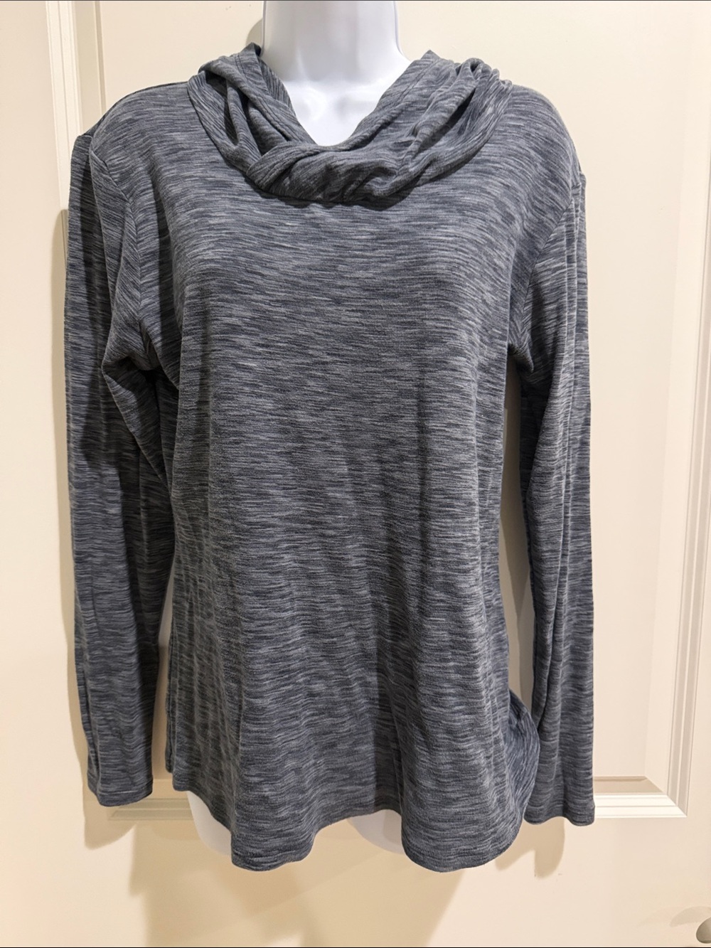 Women's Gray Lightweight Hooded Pullover Sweatshirt